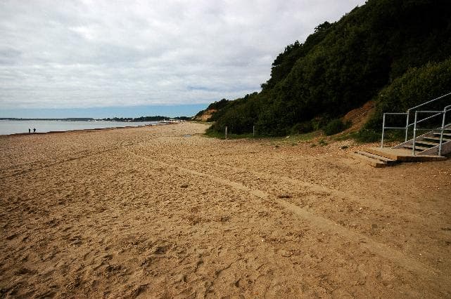 Photo of Christchurch Highcliffe Castle beach