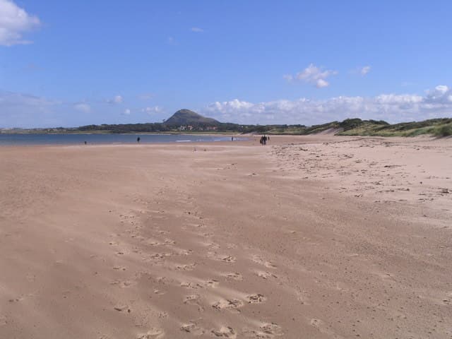 Photo of Broad Sands beach