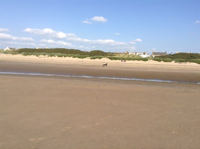 Photo of Troon (South Beach) beach