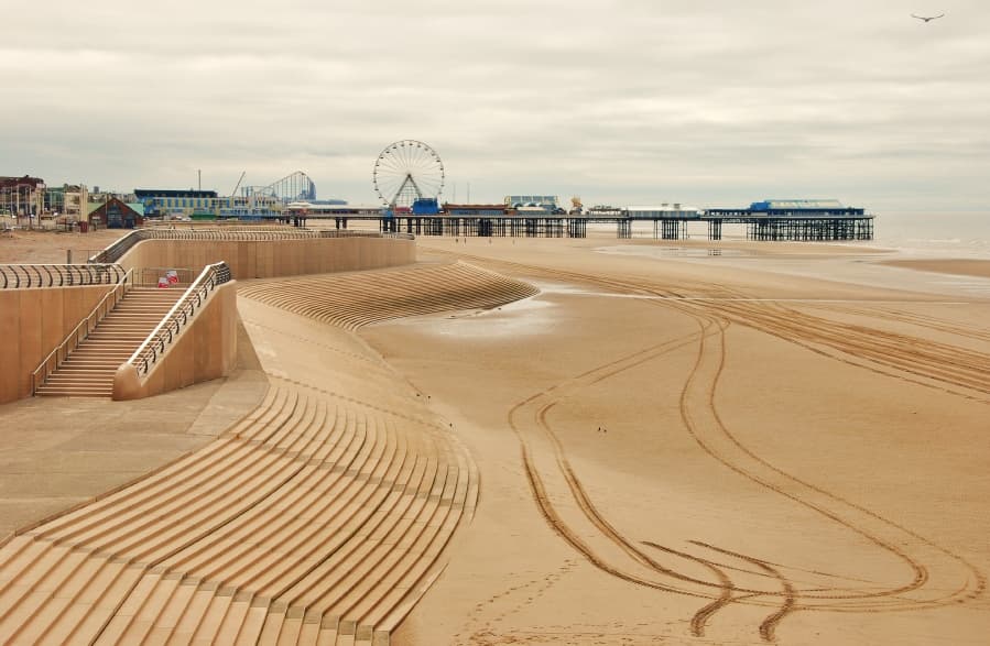 Photo of Blackpool North beach