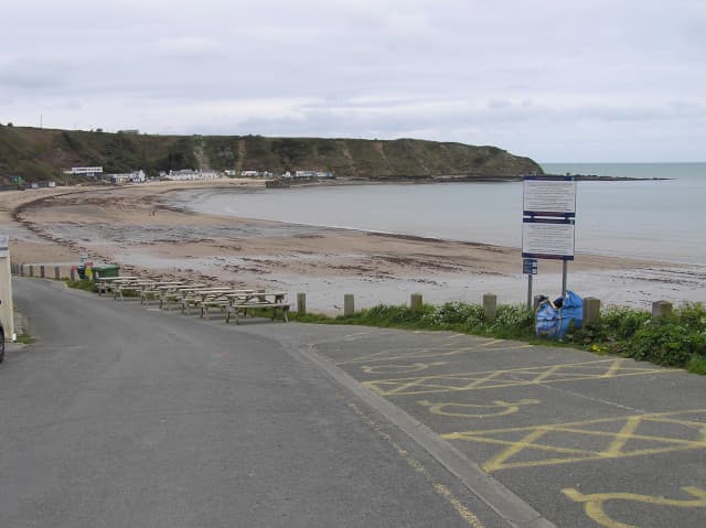 Photo of Porth Nefyn beach