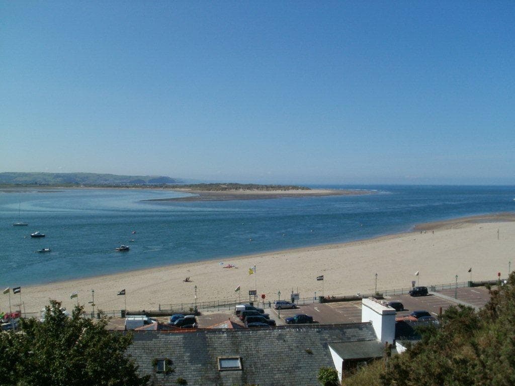 Photo of Aberdyfi beach